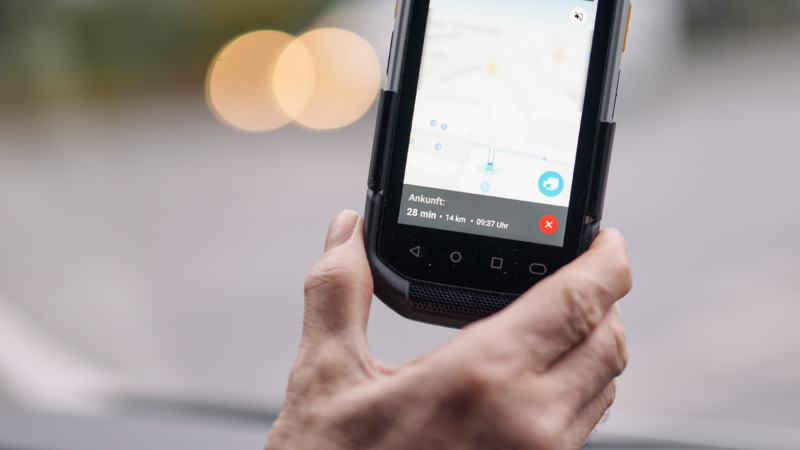 Digitale Tourenplanung im Einsatz in einem Zustellfahrzeug (Foto: Hermes Germany)